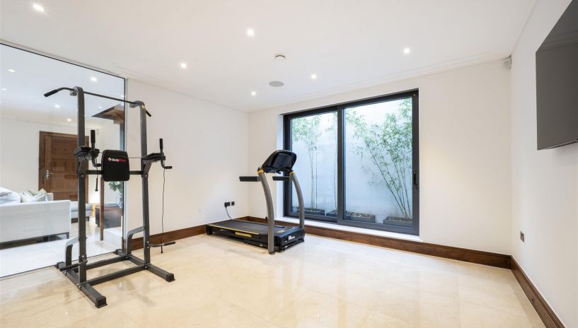 Parkside, Wimbledon, SW19