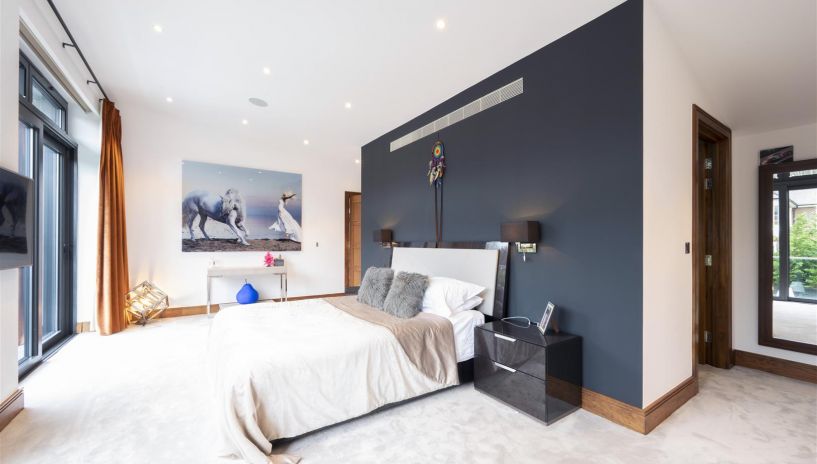 Parkside, Wimbledon, SW19
