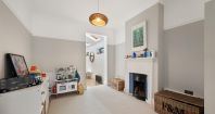 Chestnut Road, Raynes Park, SW20