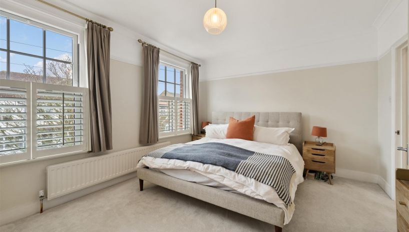 Chestnut Road, Raynes Park, SW20