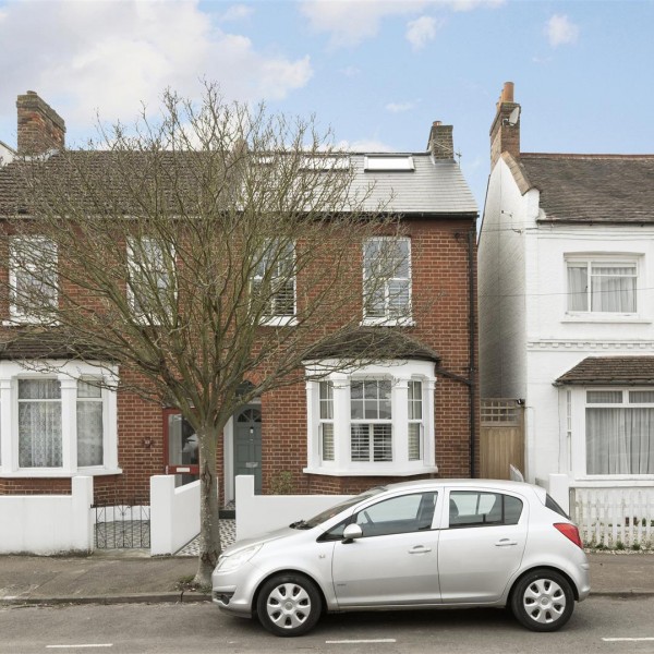 Chestnut Road