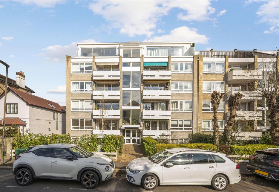 Lansdowne Road, Wimbledon, SW20