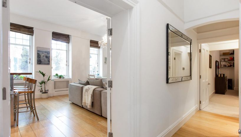 Queen's Gate, South Kensington, SW7
