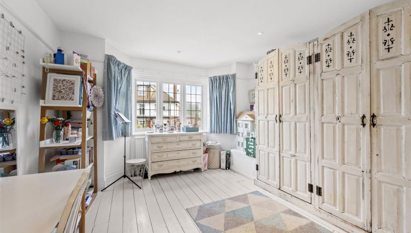 Lindisfarne Road, Wimbledon, SW20