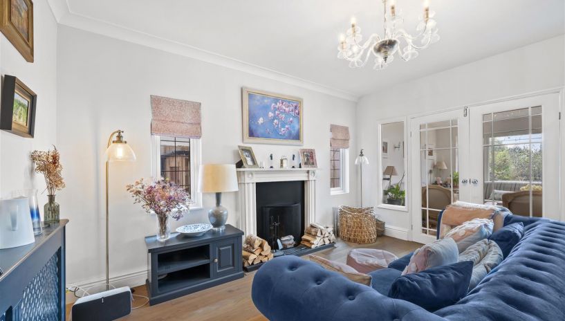 Lindisfarne Road, Wimbledon, SW20