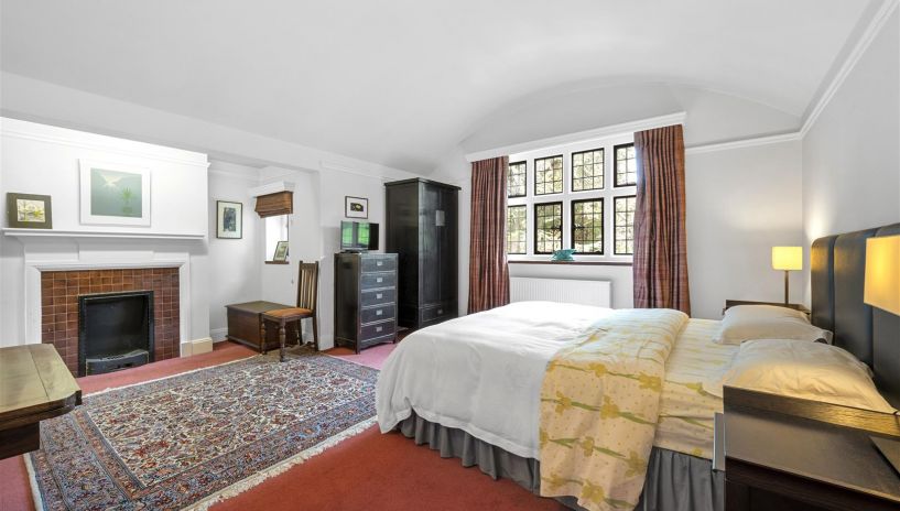 Southside Common, Wimbledon Village, SW19