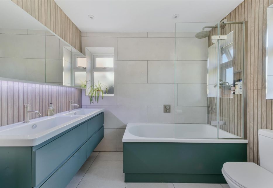 Pepys Road, West Wimbledon, SW20