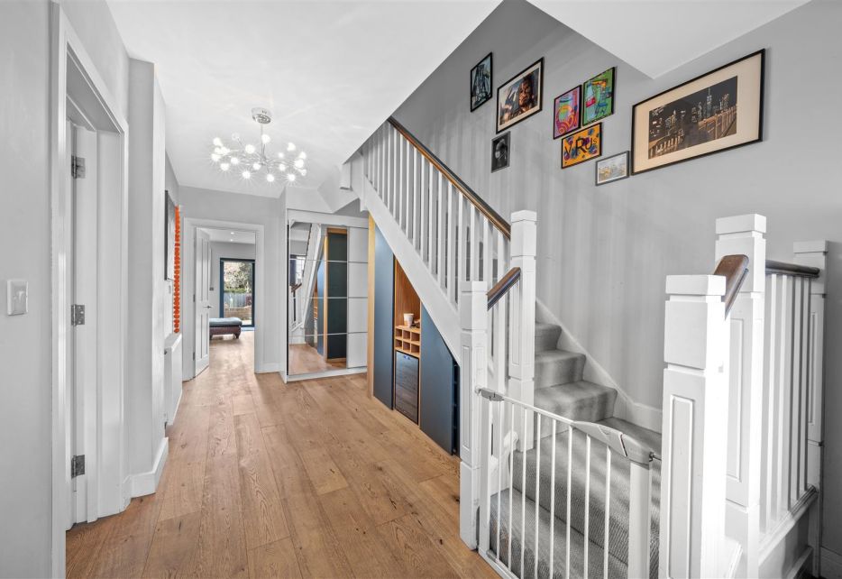 Holland Avenue, West Wimbledon, SW20