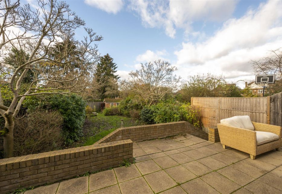 Holland Avenue, West Wimbledon, SW20
