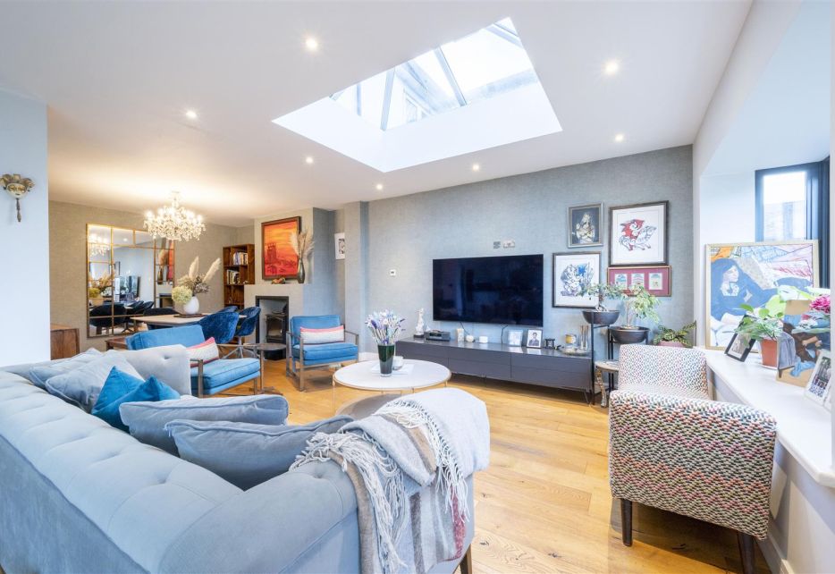 Holland Avenue, West Wimbledon, SW20