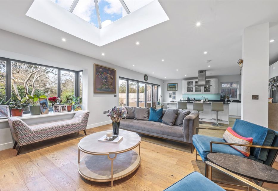 Holland Avenue, West Wimbledon, SW20