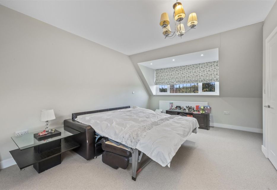 Holland Avenue, West Wimbledon, SW20