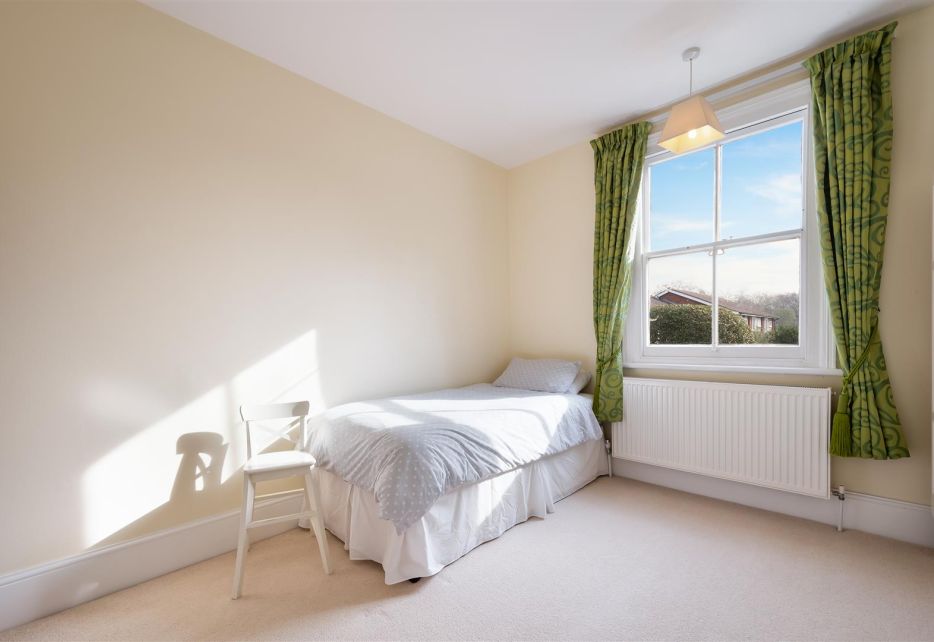 Laurel Road, West Wimbledon, SW20