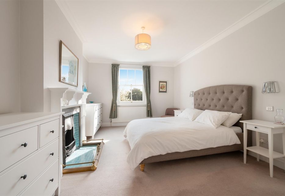 Laurel Road, West Wimbledon, SW20
