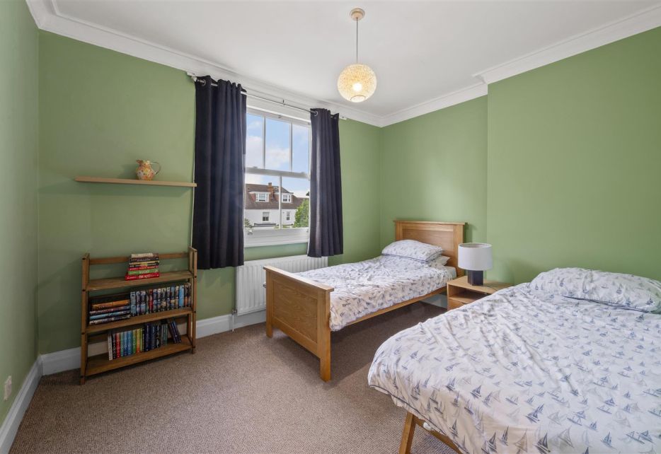 Laurel Road, West Wimbledon, SW20