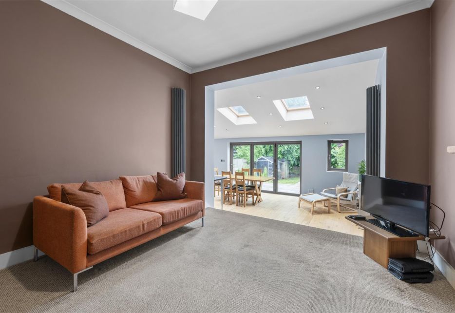 Laurel Road, West Wimbledon, SW20