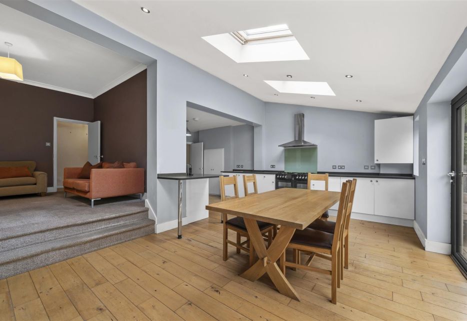 Laurel Road, West Wimbledon, SW20