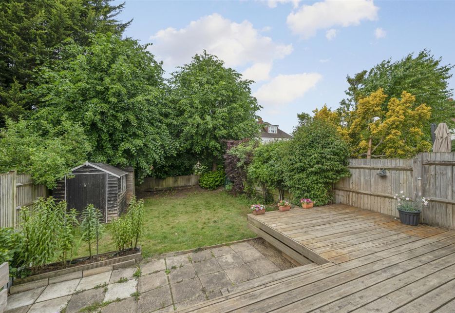Laurel Road, West Wimbledon, SW20