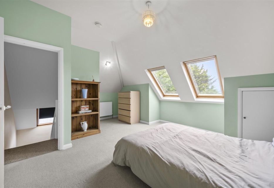 Laurel Road, West Wimbledon, SW20