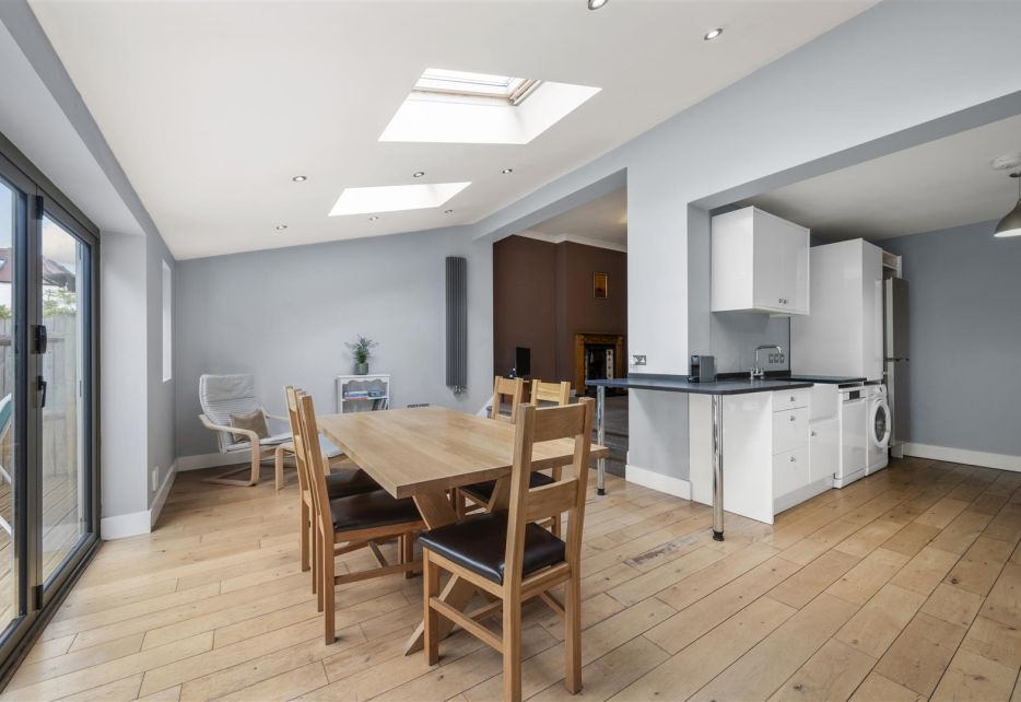 Laurel Road, West Wimbledon, SW20