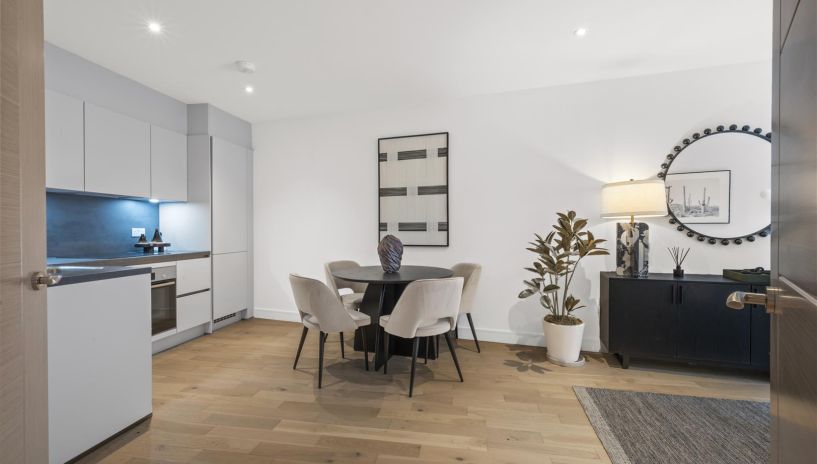 Lillium Mews, Wimbledon, SW19