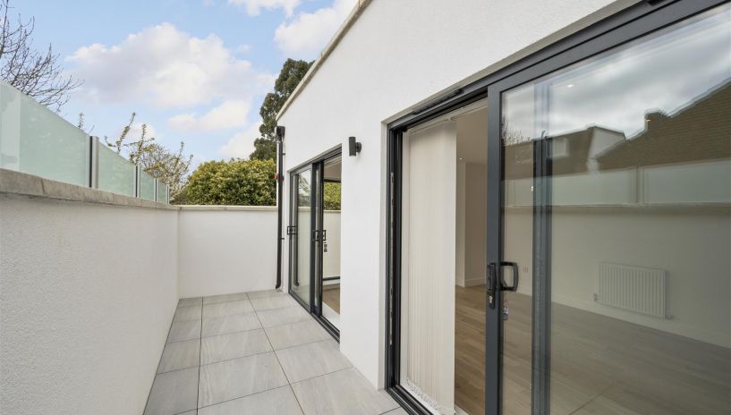 Lillium Mews, Wimbledon, SW19
