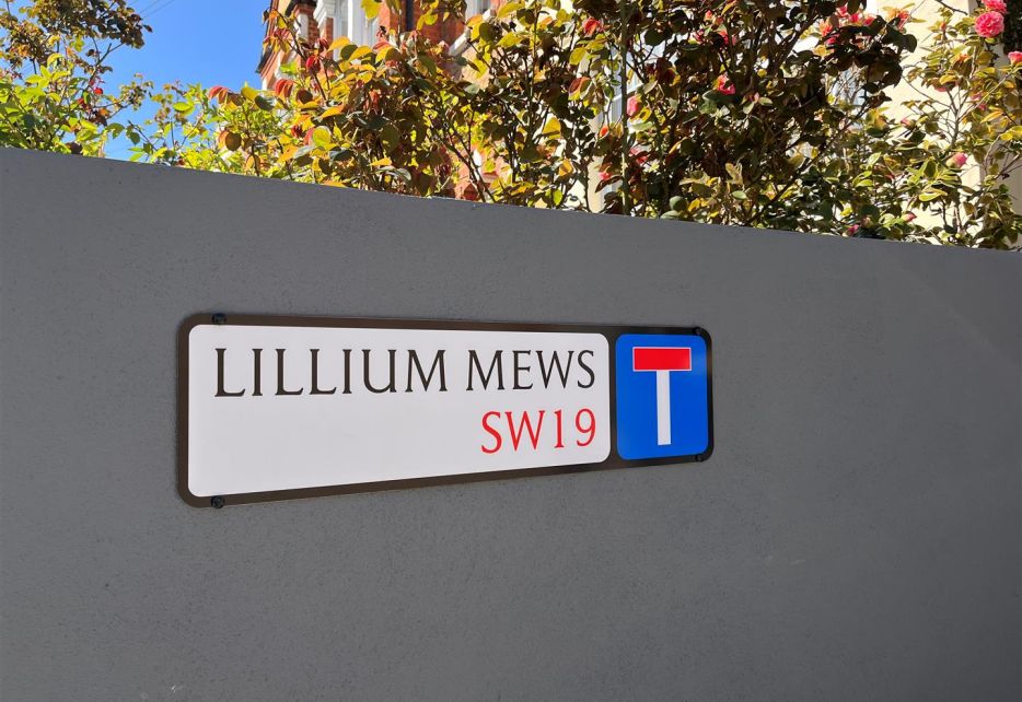 Lillium Mews, Wimbledon, SW19