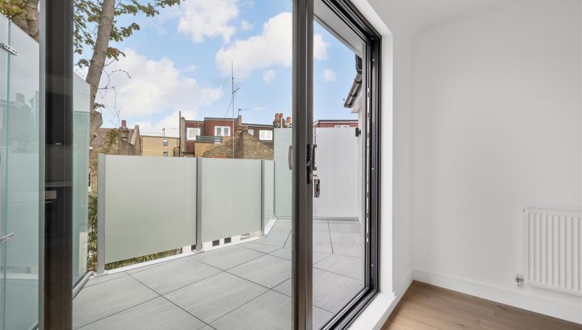 Lillium Mews, Wimbledon, SW19