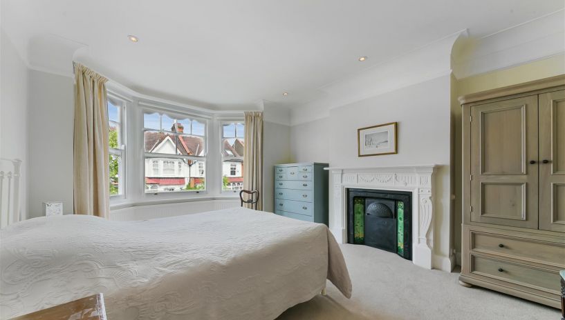 Dunmore Road, West Wimbledon, SW20