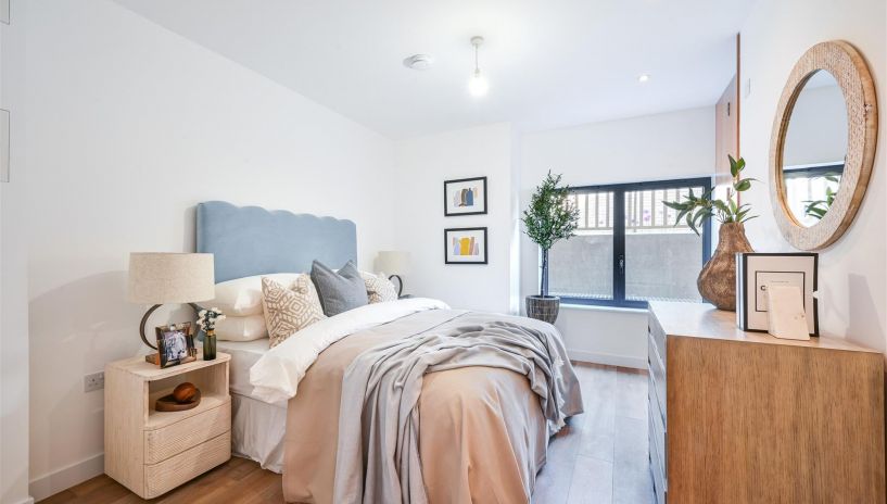 Cottenham Park Road, Wimbledon, SW20