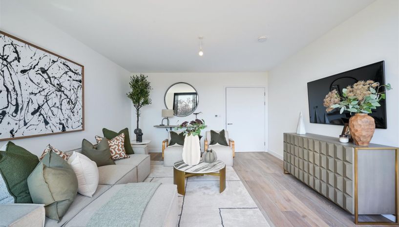 Cottenham Park Road, Wimbledon, SW20