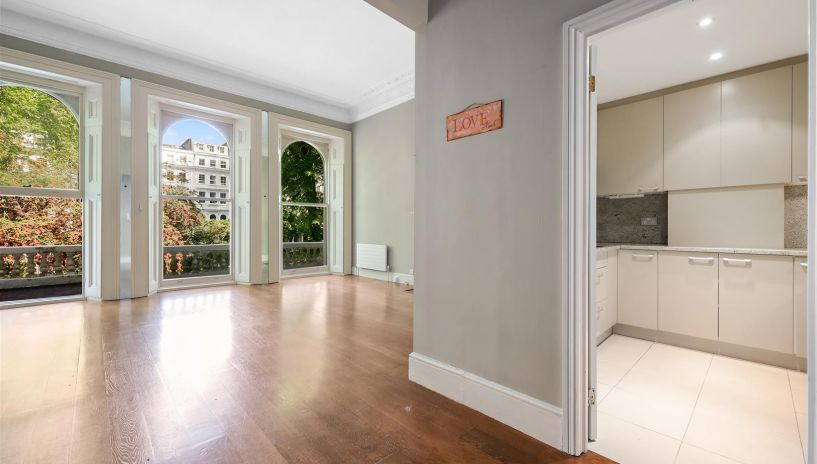 Cornwall Gardens, London, SW7