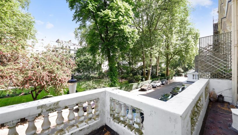 Cornwall Gardens, London, SW7