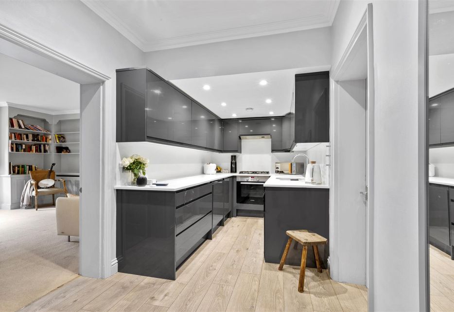 Homefield Road, Wimbledon Village, SW19
