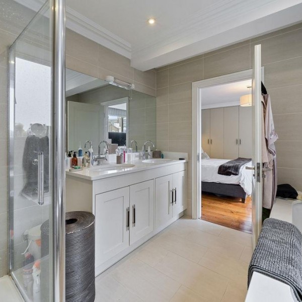 Queen's Gate Gardens