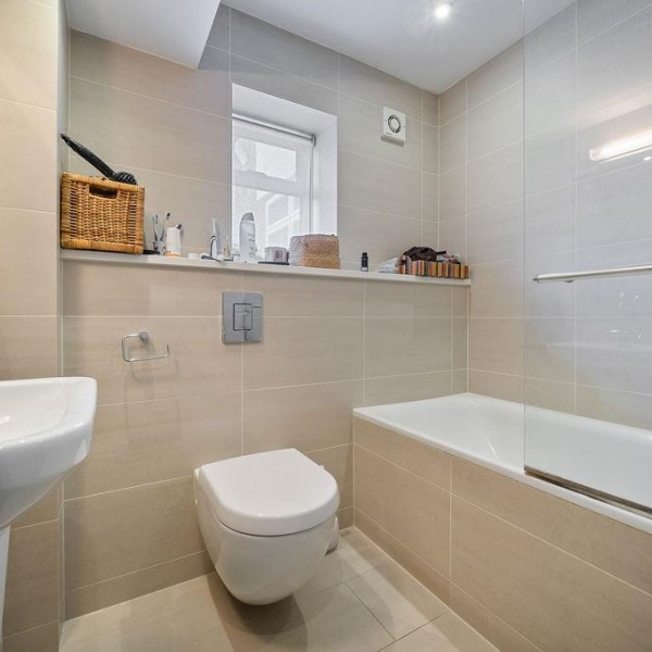 Queen's Gate Gardens