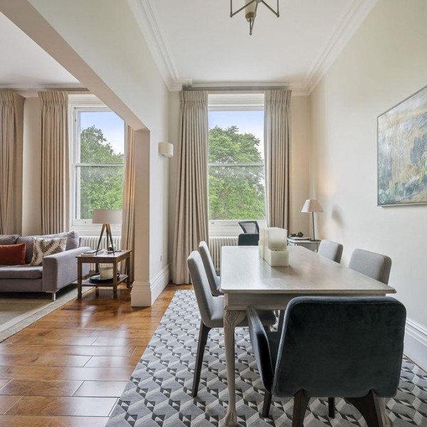 Queen's Gate Gardens