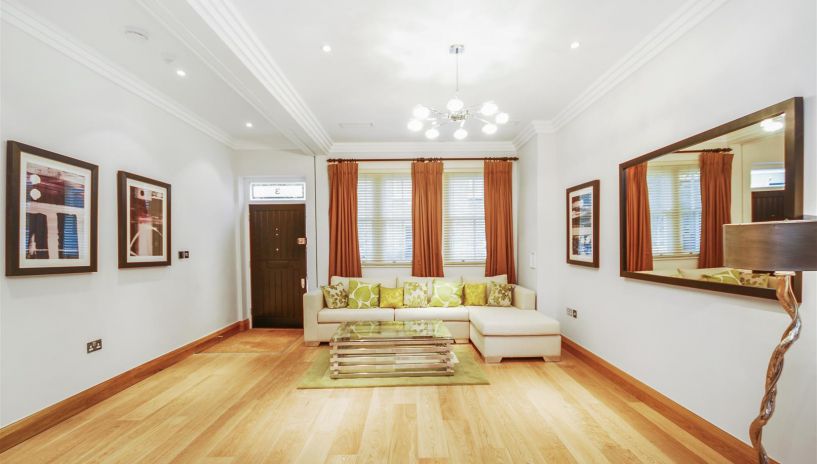 Queens Gate Mews, London, SW7