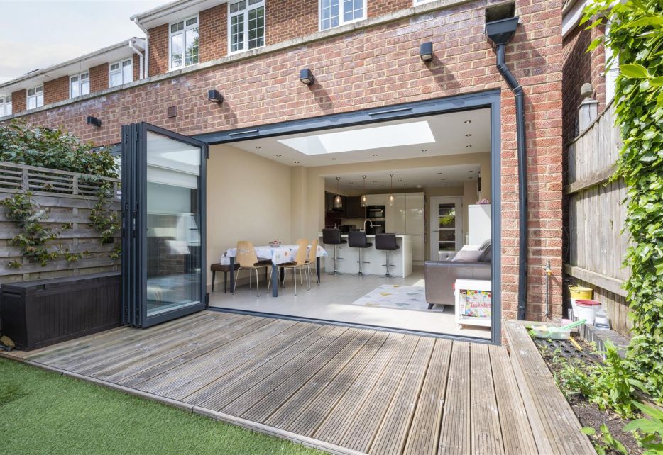 Cumberland Close, Wimbledon, SW20