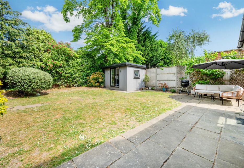 Melbury Gardens, West Wimbledon, London