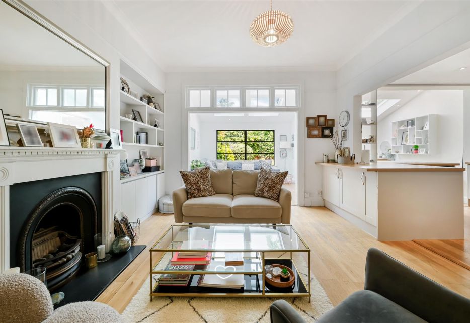 Melbury Gardens, West Wimbledon, London