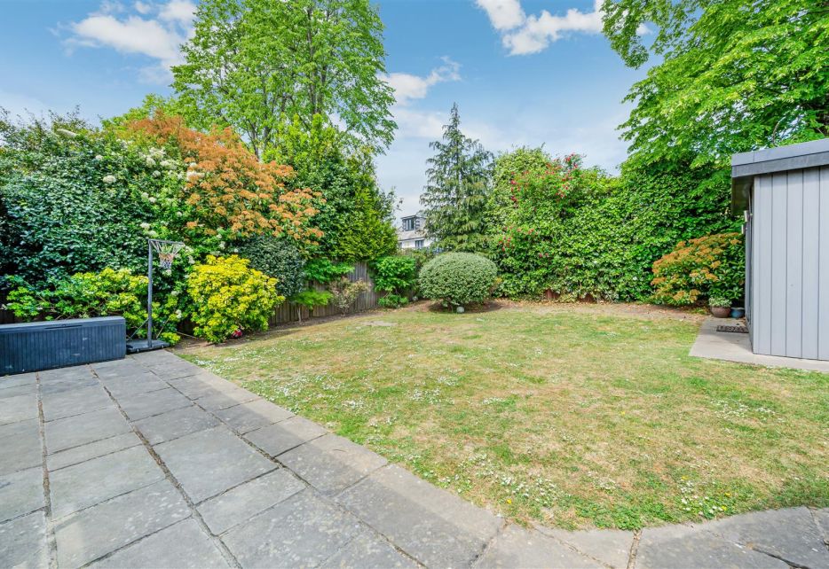 Melbury Gardens, West Wimbledon, London