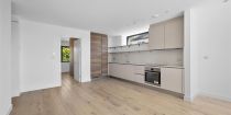 Cottenham Park Road, Wimbledon, SW20