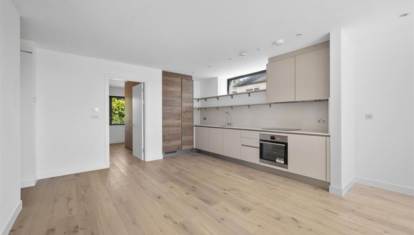 Cottenham Park Road, Wimbledon, SW20