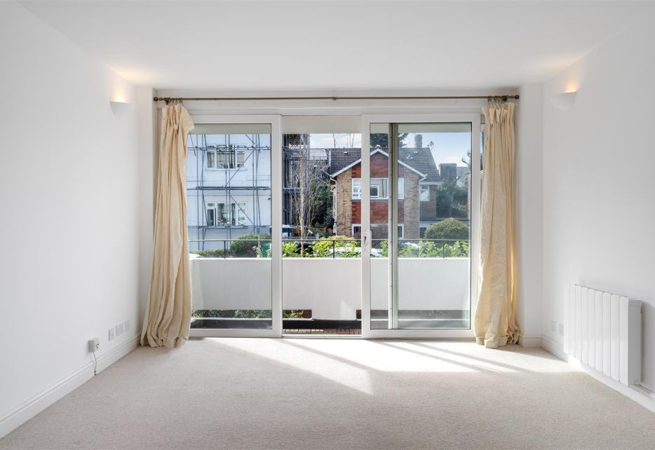 Lansdowne Road, Wimbledon, SW20