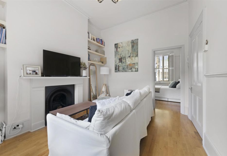 Kempsford Gardens, Earls Court, SW5