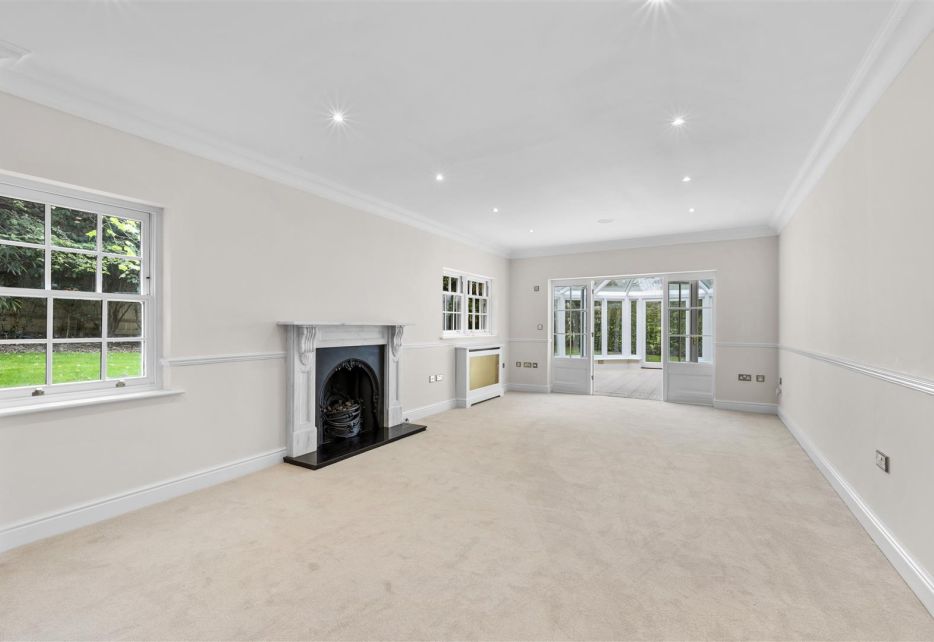 The Leigh, Coombe, Kingston Upon Thames, KT2