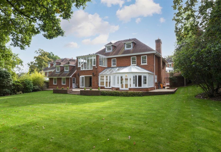 The Leigh, Coombe, Kingston Upon Thames, KT2