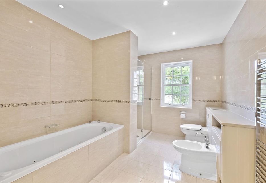 The Leigh, Coombe, Kingston Upon Thames, KT2