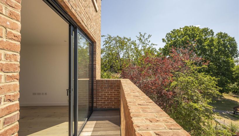 Cottenham Park Road, Wimbledon
